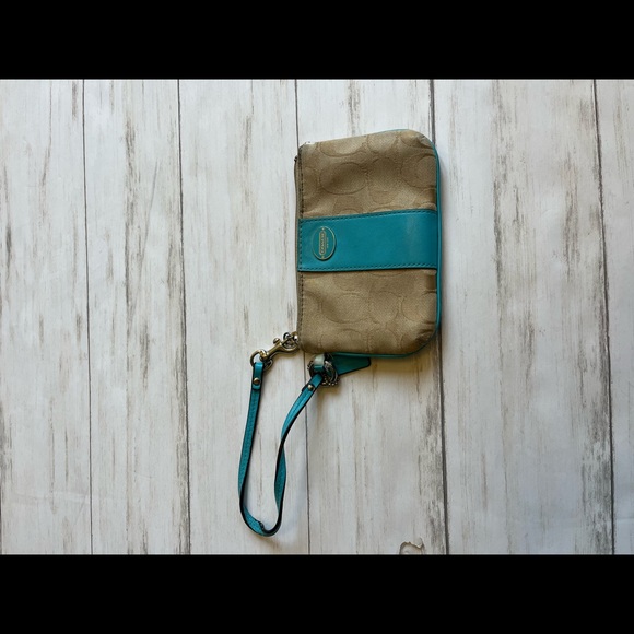 Coach Wristlet/Wallet - Picture 1 of 4